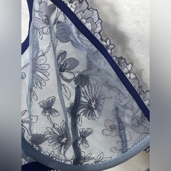 Victoria’s Secret Unlined Hummingbird Floral Embroidered Demi Bra 34DD - Picture 6 of 12